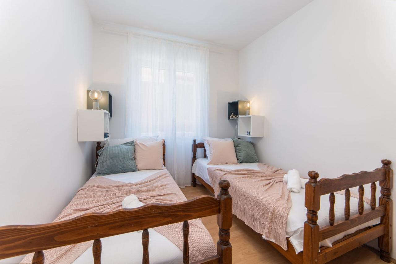 Apartman Porto Ploce  Bagian luar foto