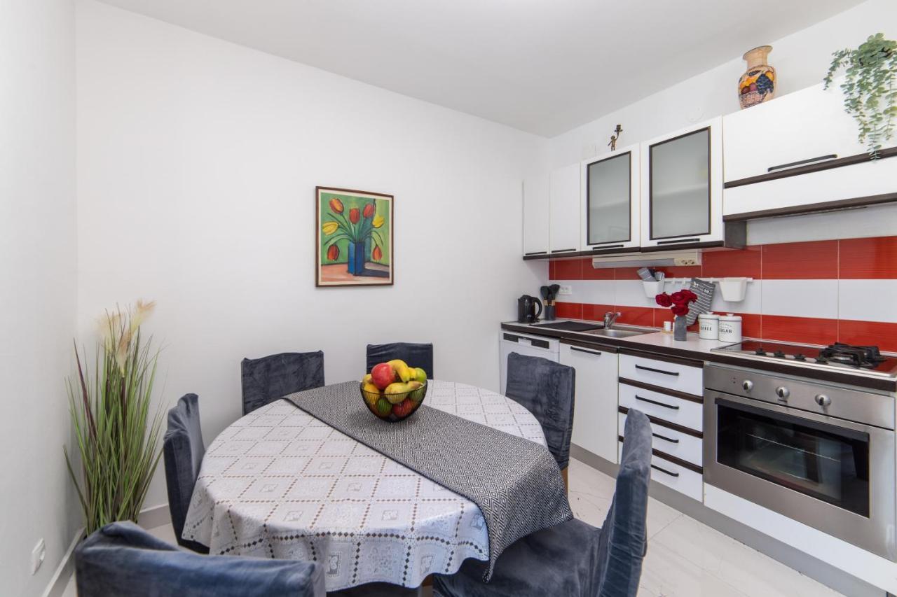 Apartman Porto Ploce  Bagian luar foto